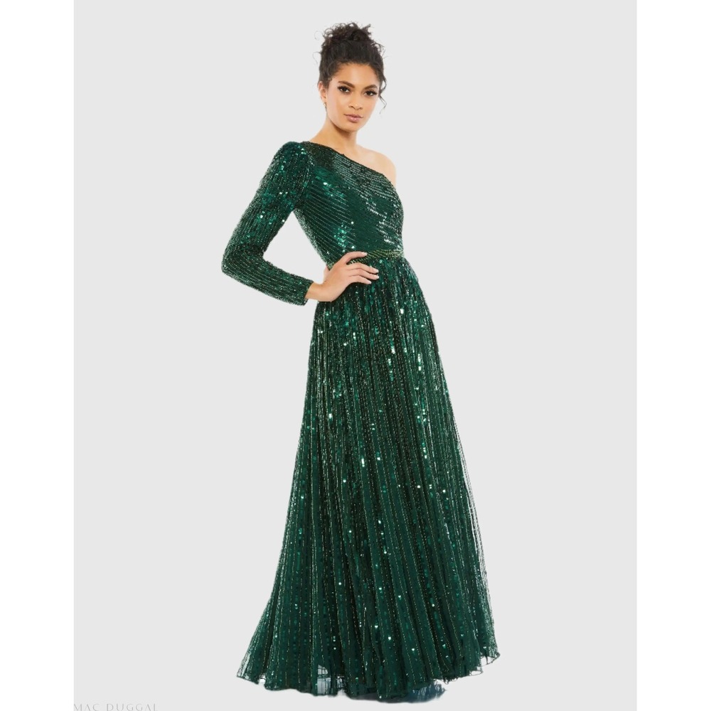 NWT Mac Duggal Sequined One Shoulder A Line Gown Emerald Green Long Sleeve 6
